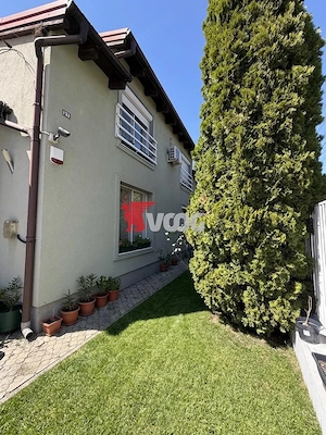 Casă individuală cu 4 dormitoare|apartament separat|Zona Ronat - imagine 2
