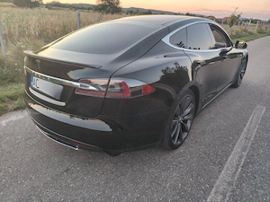 Tesla S incarcare gratuita Performance - imagine 5