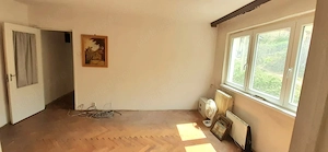 Vand apartament 3 camere in Moroasa 2 - imagine 7