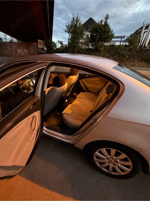 Volkswagen Passat B6 - imagine 4