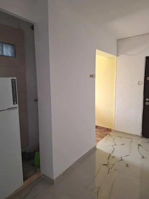 Închiriez apartament  - imagine 4