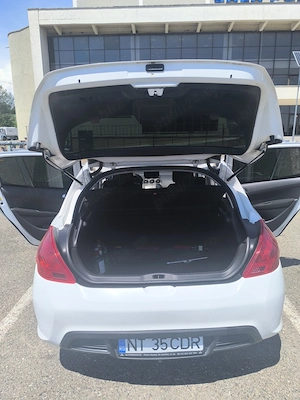 Peugeot 308 Facelift 1.6 HDi 92 CP - 2012 - Euro 5 - Preț foarte bun – 2.700 Euro negociabil - imagine 8