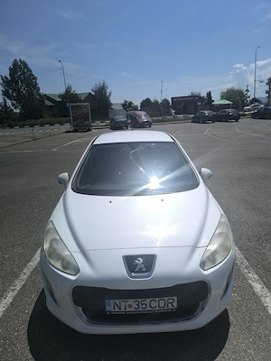 Peugeot 308 Facelift 1.6 HDi 92 CP - 2012 - Euro 5 - Preț foarte bun – 2.700 Euro negociabil - imagine 4