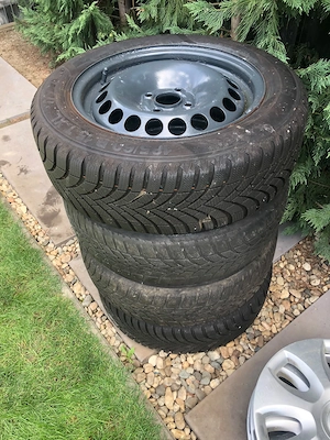 Roti Iarna 4 X100  ( opel corsa , opel adam) 185/60/R15