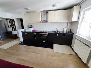 Apartament 3 camere | Central Piatra-Neamț | Finisat Modern - imagine 2