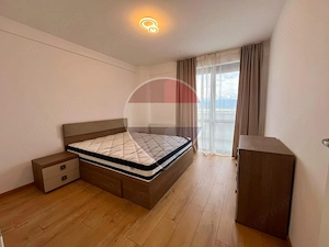 Apartament de vanzare - imagine 2