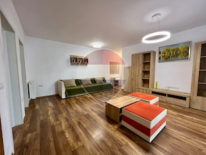 Apartament cu 3 camere de închiriat Piata Cluj-Sibiu-pet friendly
