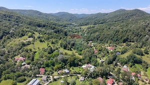 Teren Intravilan 8.277 mp Provița de Jos – Utilități, Râu  Pădure - imagine 2