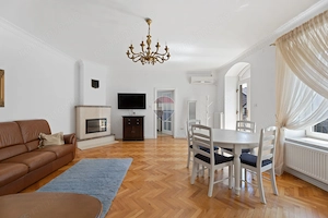 Apartament luxos cu 3 camere de închiriat - Piața Avram Iancu