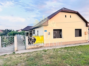 Casa individuala 4 camere cu teren in Giarmata- str Morii - imagine 4