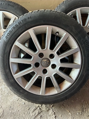 Roti Audi r16 cu anvelope de iarna 