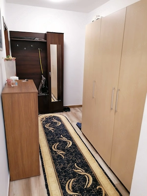 Apartament 3 camere proaspat renovat la 3 minute de metrou - imagine 10
