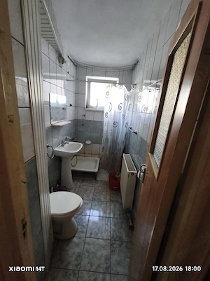 Inchiriez apartament 3 camere - imagine 6