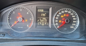 Vând volkswagen transporter modificat în autocamper și pregătit de vacanță - imagine 13