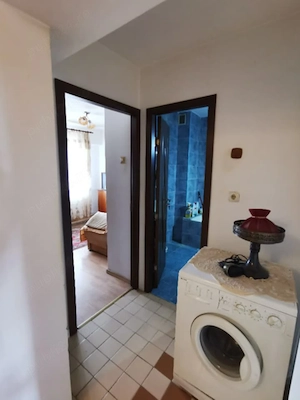 Apartament 3 camere decomandat bilateral - imagine 5
