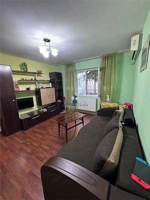 Apartament 2 camere cf 2 Semidecomandat Resita - imagine 7