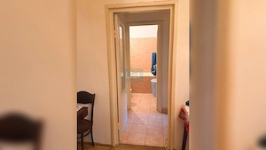 Apartament 2 camere Semidecomandat zona Nord Cameliei - imagine 2