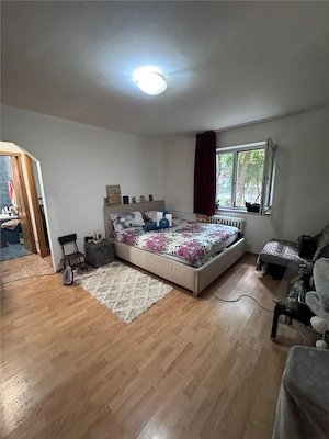 Apartament 2 camere Semidecomandat cf 2 Piata Resita - imagine 6
