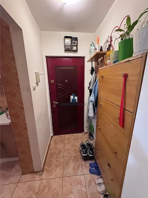 Apartament 2 camere Semidecomandat cf 2 Piata Resita - imagine 2