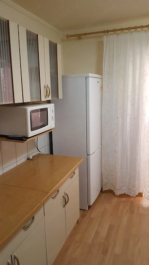 Chirie apartament, o camera - imagine 7