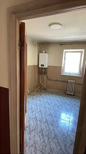 Vand apartament cu 4 camere - imagine 4