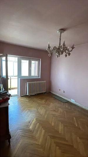 Vand apartament cu 4 camere - imagine 8