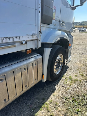 Mercedes cu macara 2545 - imagine 8