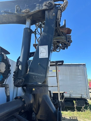 Mercedes cu macara 2545 - imagine 4