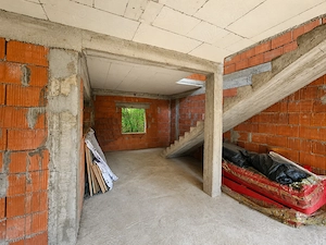 Casă P+1 cu 1.294 mp teren, Structură finalizată, Sat Cioboți, Olanu, Vâlcea - imagine 9