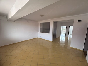 Apartament 3 camere de vânzare  - imagine 3