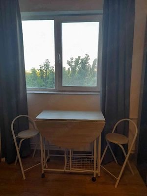 Garsoniera de vânzare in zona Velența  - imagine 3