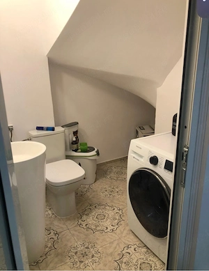Vila superba 4 camere 144mp curte 150mp - imagine 3