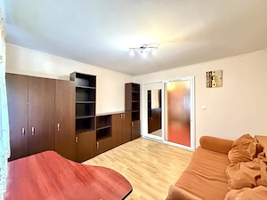 Apartament 1 camera, 21 mp utili, etaj 2, disponibil imediat - zona Buziasului