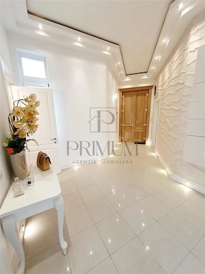 NEPTUN | 3 CAM | 2 BAI | RENOVAT - MOBILAT PREMIUM | CURTE | ARHITECTURAL | - imagine 5