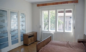 BALCESCU - 4 CAMERE - ETAJ 1 - SPATIOS - 2 BAI - DEBARA - TERASA - ISTORIC - - imagine 2