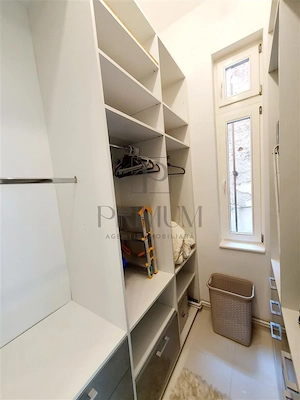 NEPTUN | 3 CAM | 2 BAI | RENOVAT - MOBILAT PREMIUM | CURTE | ARHITECTURAL | - imagine 16