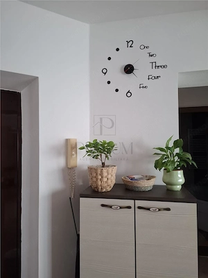 DAMBOVITA - 2 CAMERE - DECOMANDAT - CENTRALA PROPRIE - ETAJ INTERMEDIAR - imagine 2