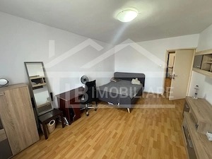Apartament cu 2 camere, 56mp, decomandat, zona UMFST