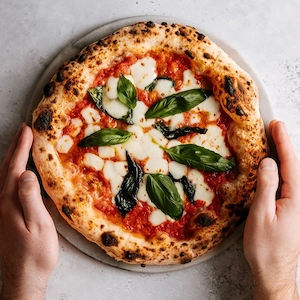 Angajam Pizzar cu experienta - Pizza Brasov - (4000ron - 5000ron NET - PE CARTEA DE MUNCA) 