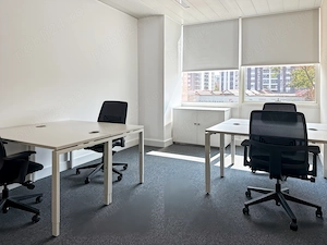 Spațiu de birou privat pentru 3 persoane în Regus Hermes - imagine 1
