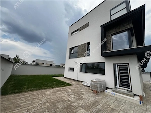 Casa intabulata cu 4 camere 3 bai si teren de 214 mp zona Triajului - imagine 4