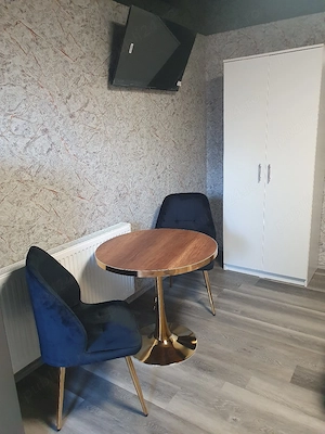 închiriez garsoniera ansamblu Buzăului  - imagine 4