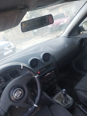 Dezmembrez seat ibiza 1.4  - imagine 3