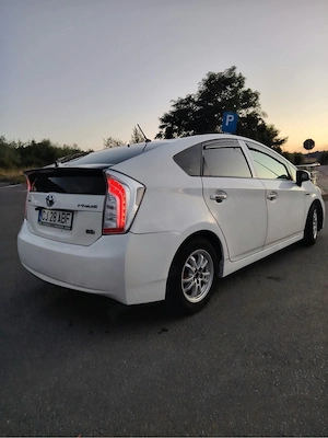 Vand Toyota Prius 3  - imagine 4
