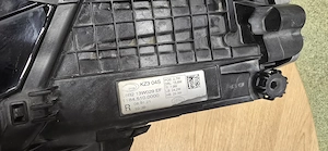 Far dreapta Defender L8B2 13W029 EF - imagine 3