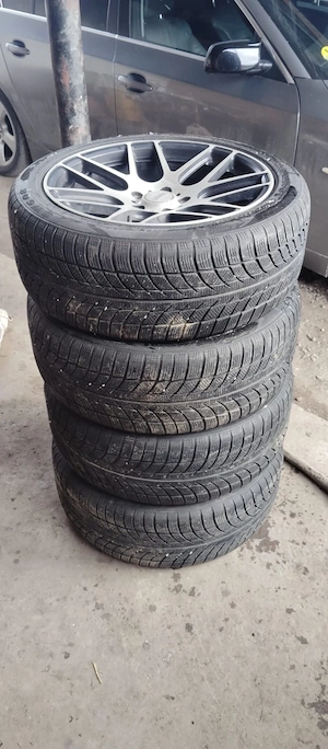 vand cauciucuri de iarna 245/45 r19  - imagine 2