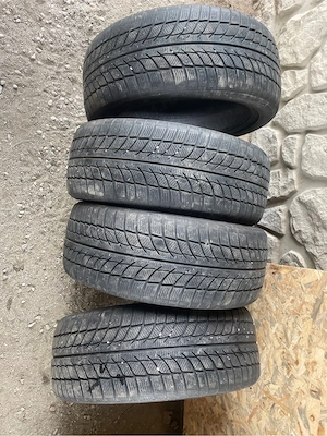 vand cauciucuri de iarna 245/45 r19  - imagine 4
