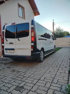 Vînd Renault Trafic an 2020 - imagine 2