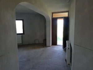 Vanzare casa - imagine 3