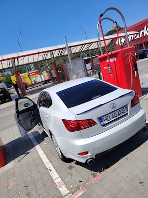 Lexus IS220D varianta Luxury Line - imagine 5